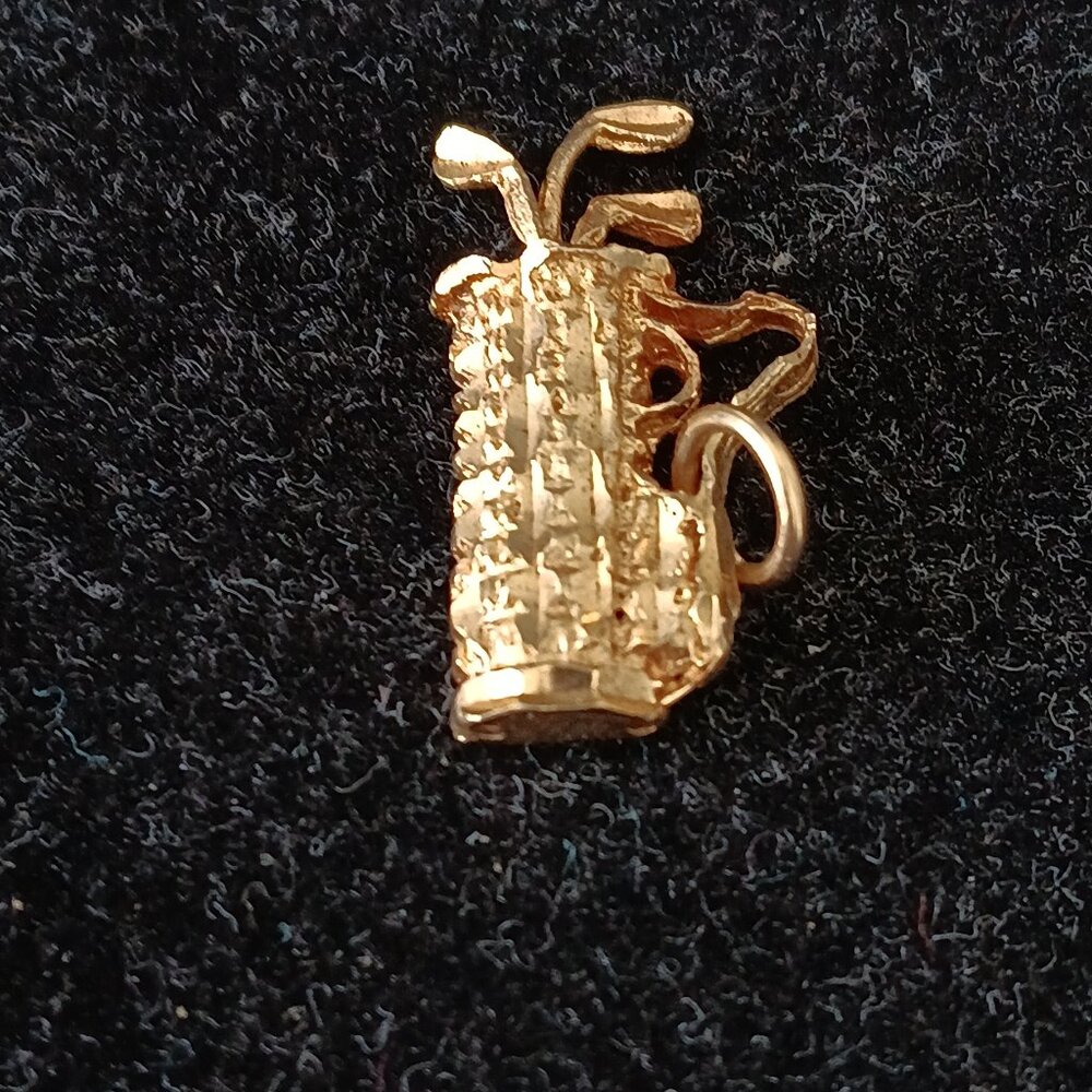 14KT Fine Gold Diamond Cut Golf Bag Charm